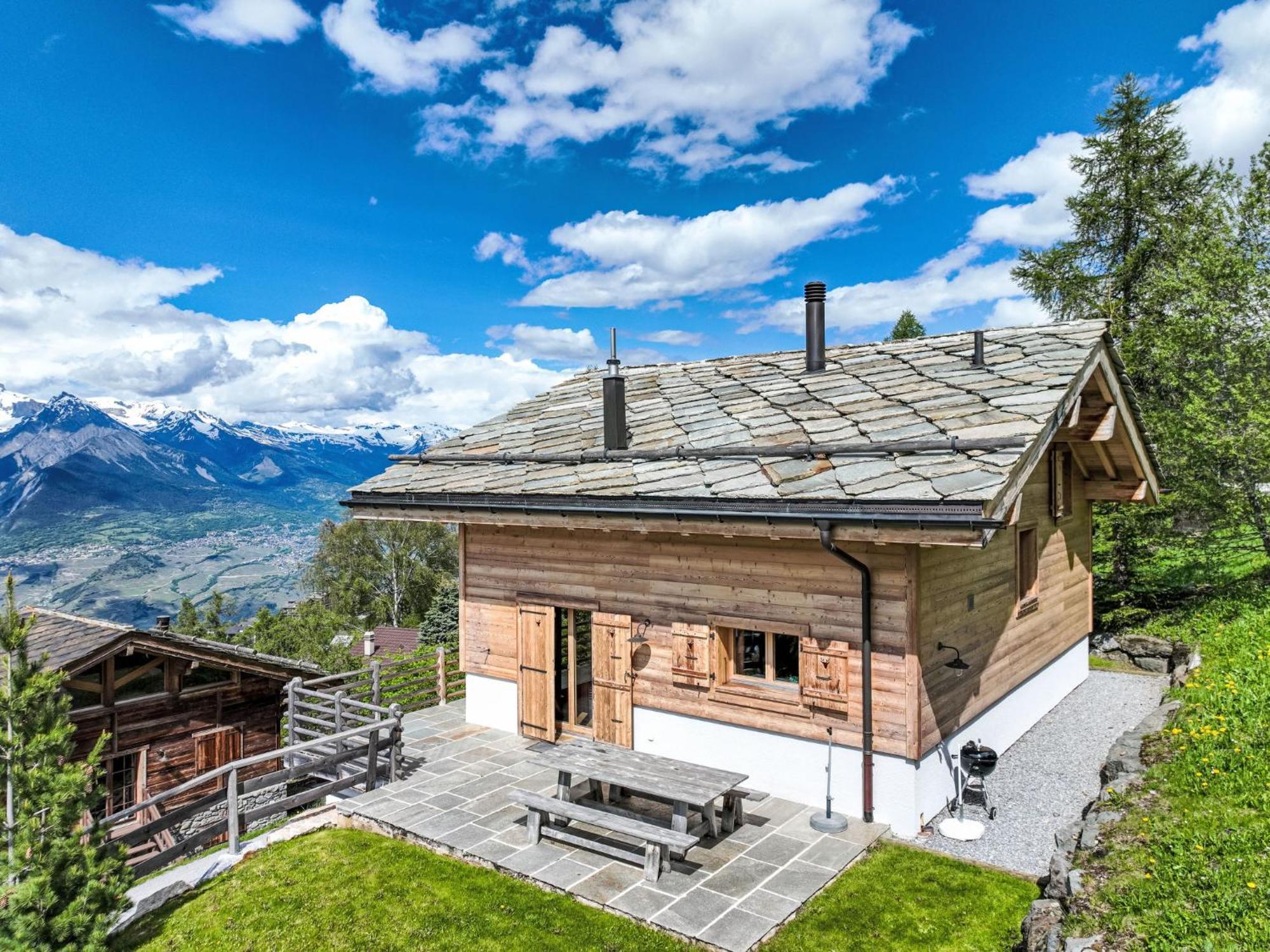 ננדה Chalet Chalet Jadi By Interhome מראה חיצוני תמונה
